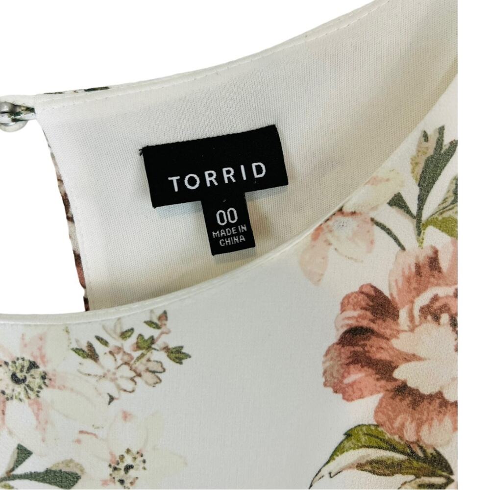 Torrid Ivory Floral Chiffon Skater Dress Flutter Sleeves - Picture 11 of 15